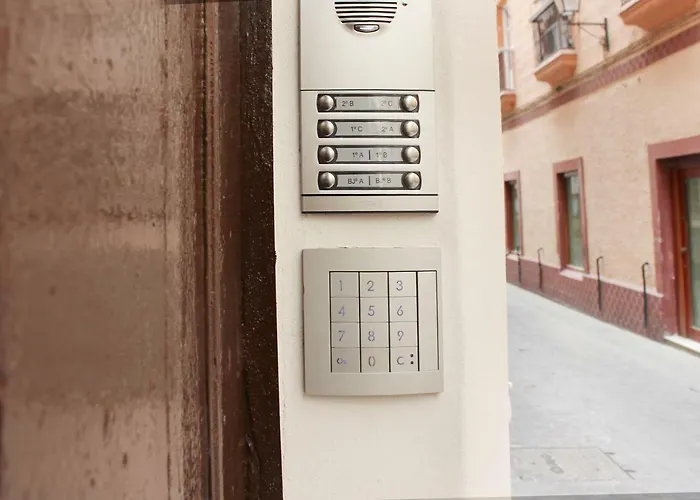 Plaza De Espana Building * Cadice