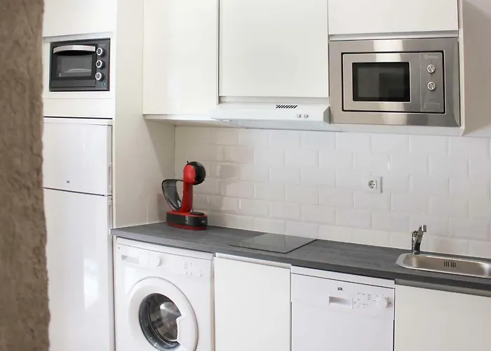 Plaza De Espana Building * Cadice