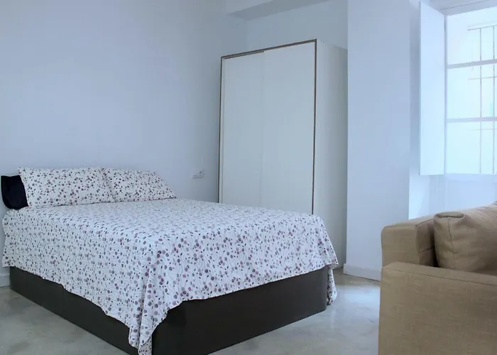 Apartment Plaza De Espana Building *